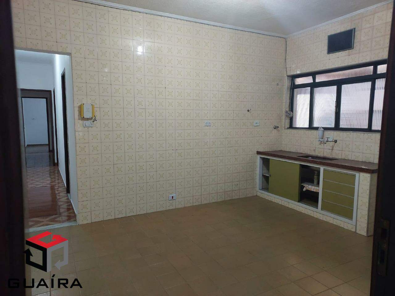 Casa para alugar com 3 quartos, 240m² - Foto 6