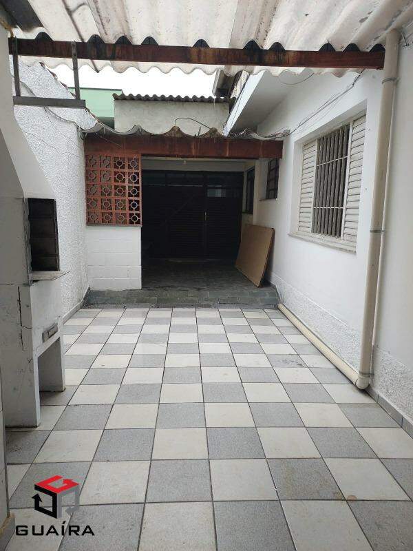 Casa para alugar com 3 quartos, 240m² - Foto 10