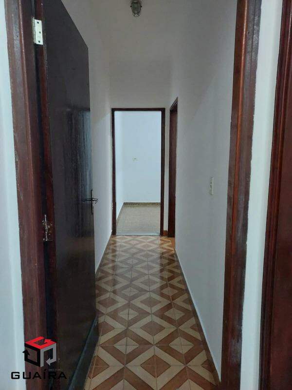 Casa para alugar com 3 quartos, 240m² - Foto 12