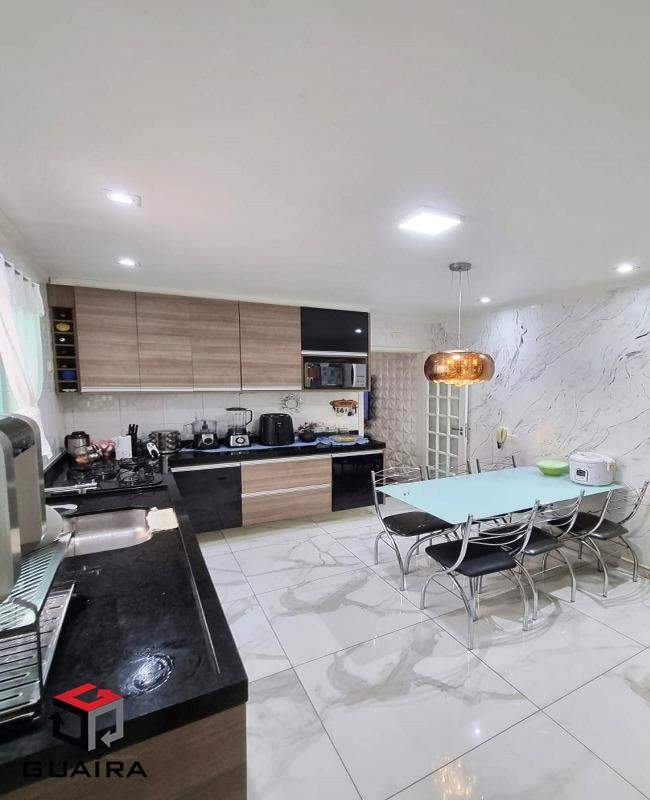 Casa à venda com 3 quartos, 148m² - Foto 9