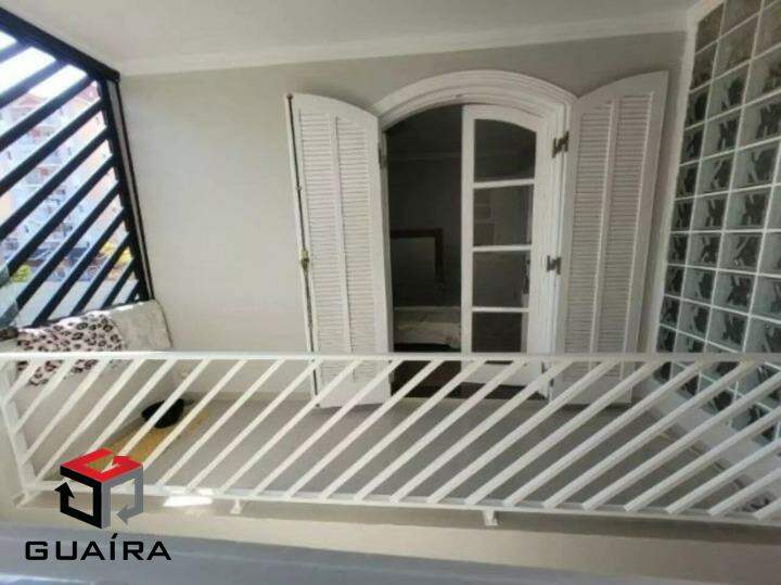 Sobrado à venda com 3 quartos, 108m² - Foto 2