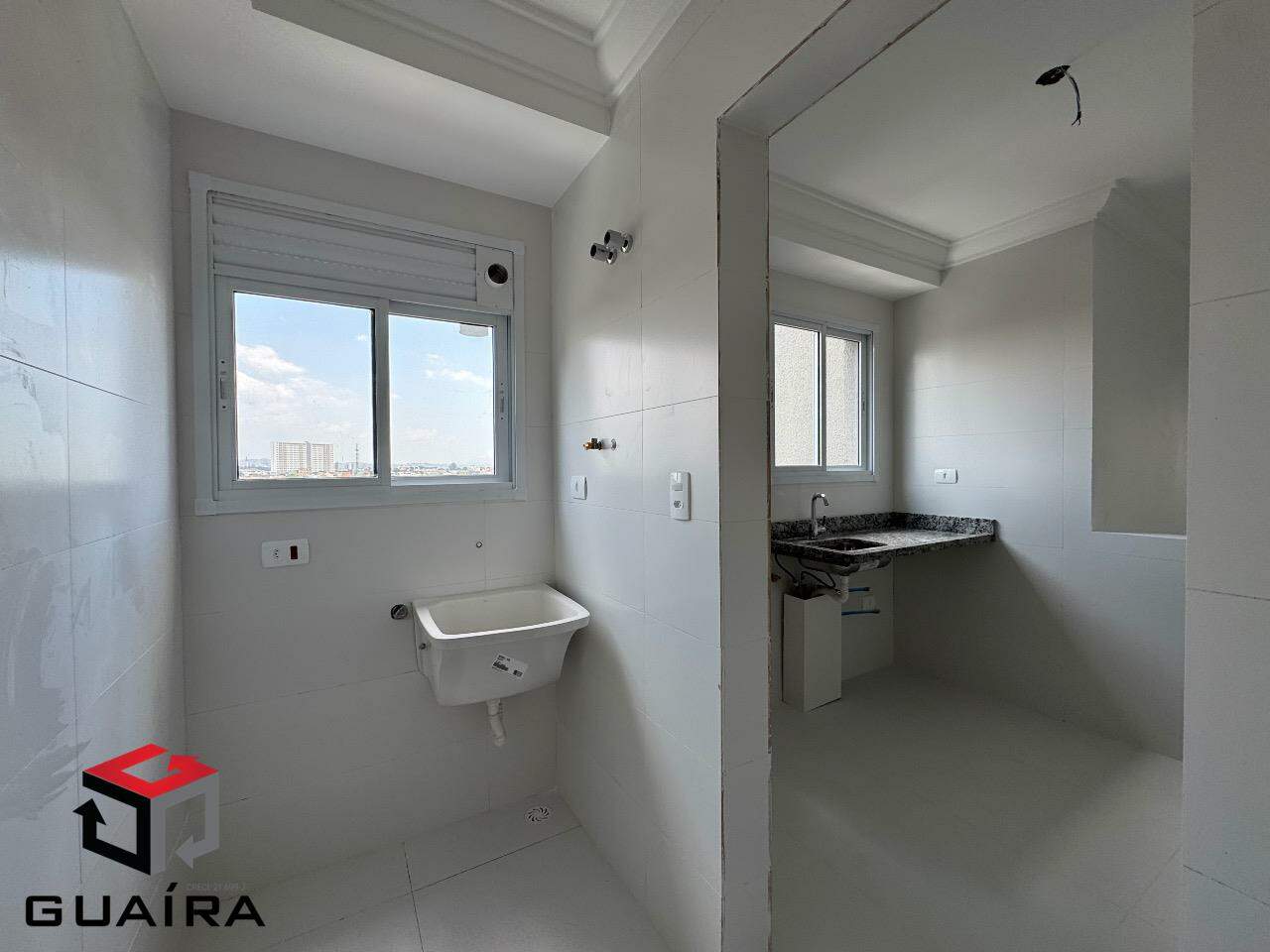 Apartamento à venda com 2 quartos, 65m² - Foto 11