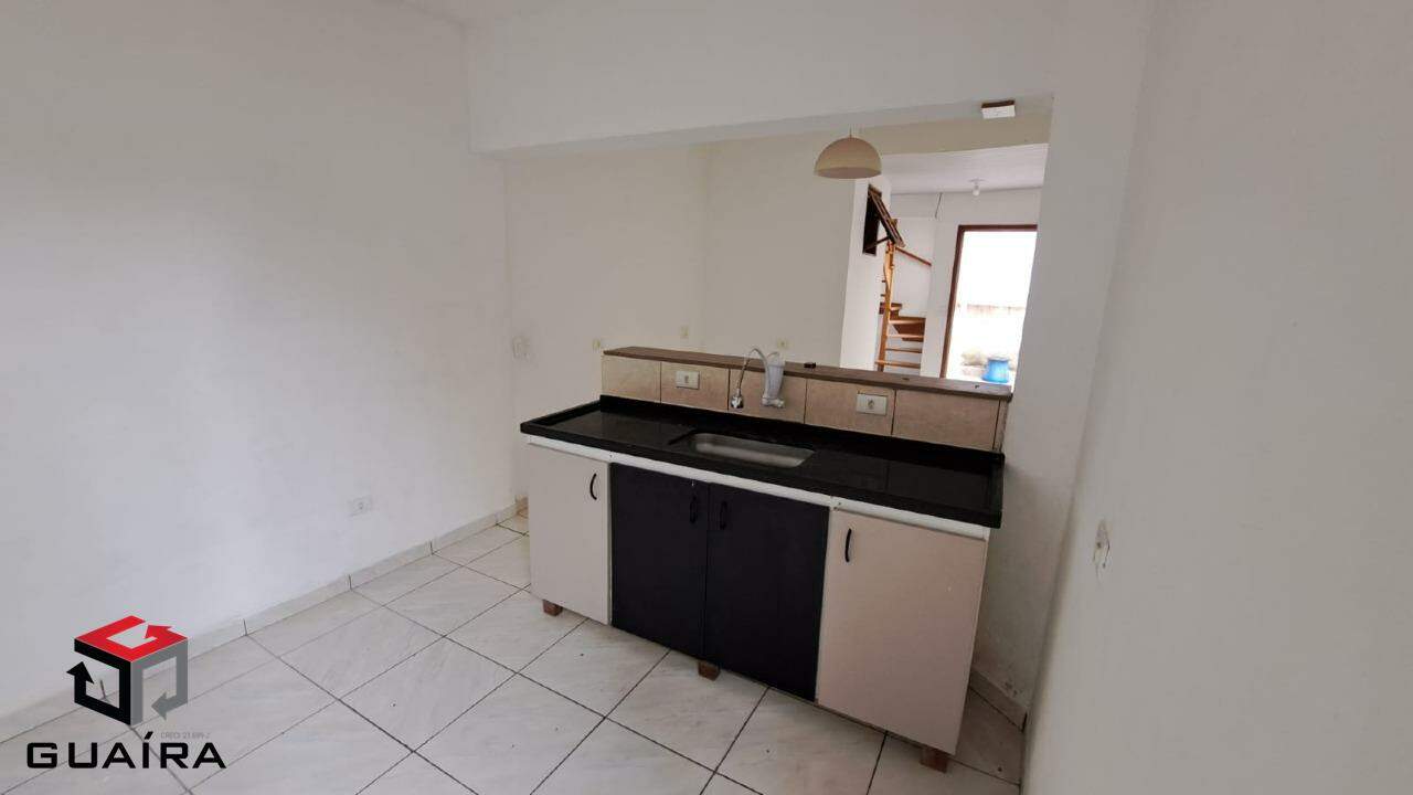 Sobrado para alugar com 2 quartos, 100m² - Foto 5