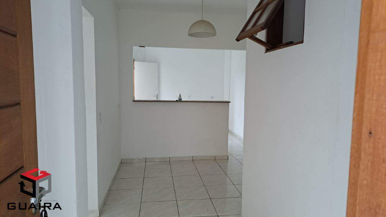 Sobrado para alugar com 2 quartos, 100m² - Foto 2