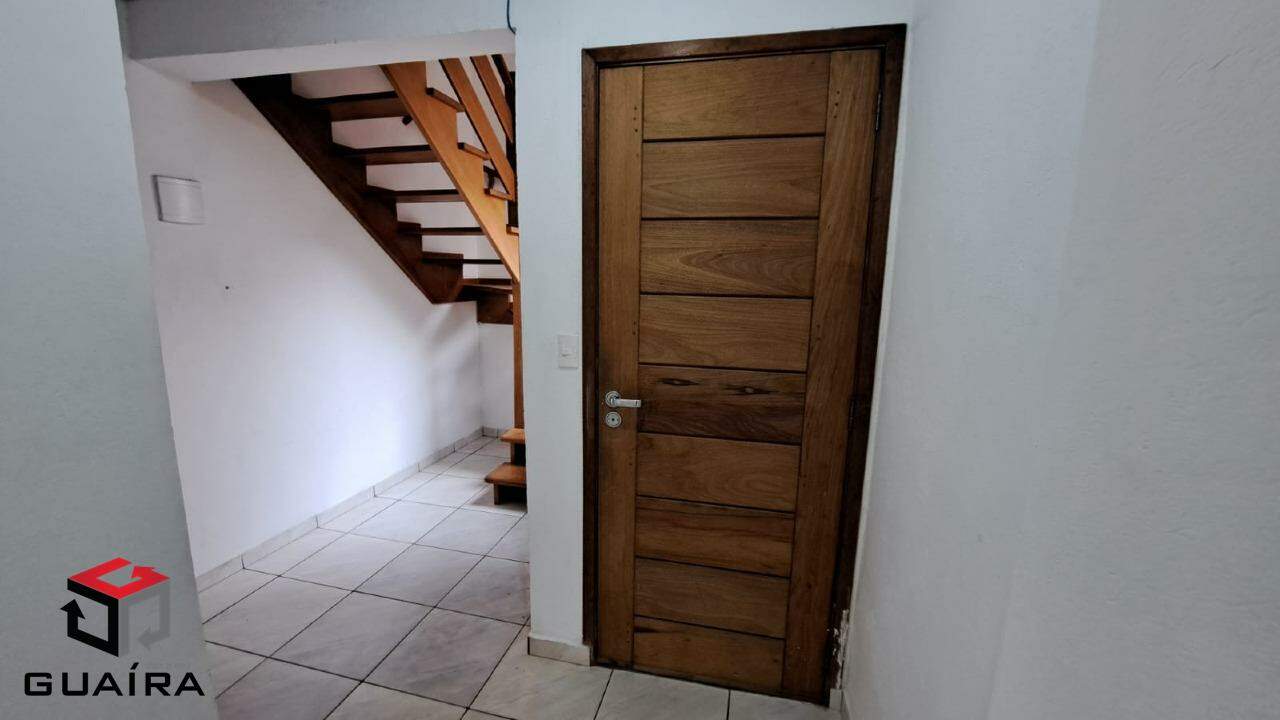 Sobrado para alugar com 2 quartos, 100m² - Foto 8