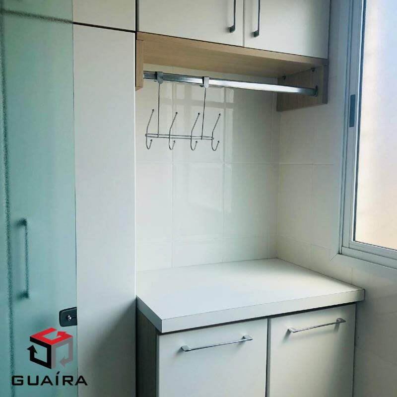 Apartamento para alugar com 3 quartos, 81m² - Foto 11