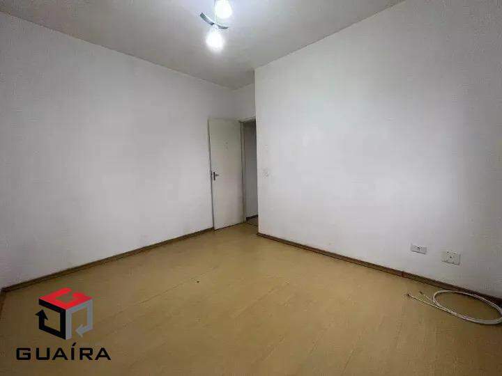 Casa à venda com 3 quartos, 158m² - Foto 1