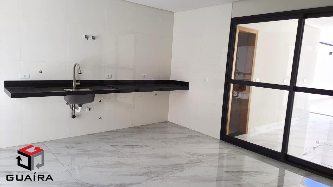 Sobrado à venda com 3 quartos, 210m² - Foto 2