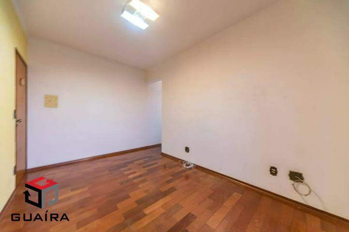 Apartamento à venda com 2 quartos, 60m² - Foto 4