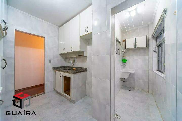 Apartamento à venda com 2 quartos, 60m² - Foto 8