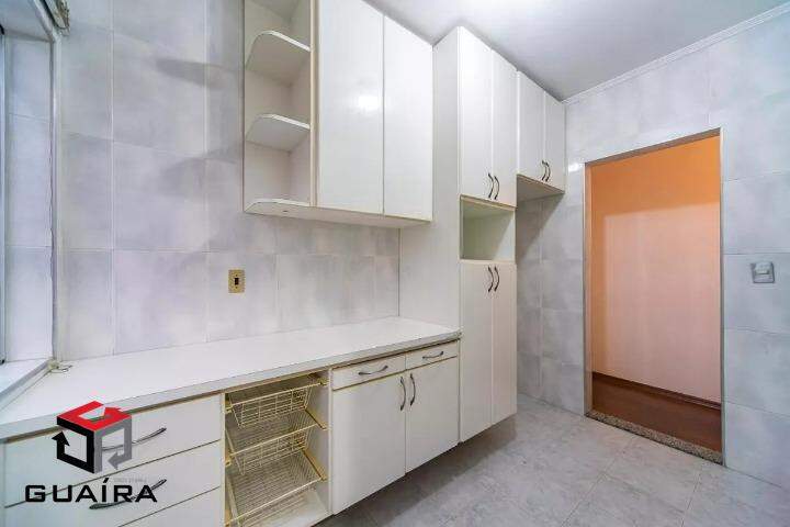 Apartamento à venda com 2 quartos, 60m² - Foto 7