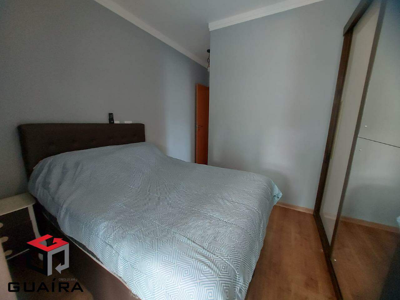 Apartamento à venda com 2 quartos, 65m² - Foto 9