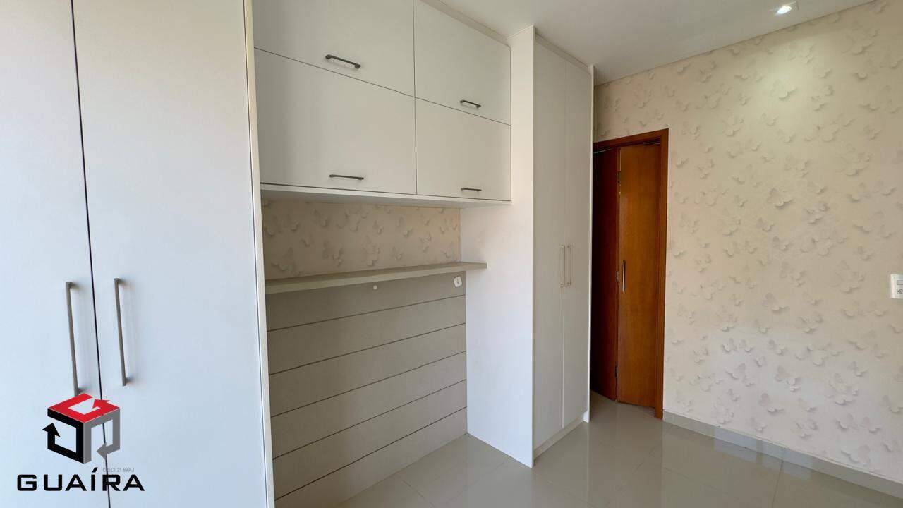 Apartamento à venda com 2 quartos, 70m² - Foto 17