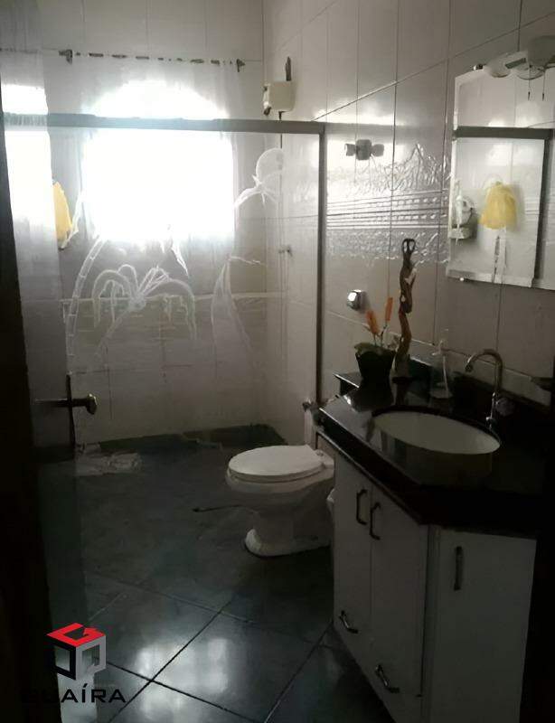 Sobrado para alugar com 3 quartos, 203m² - Foto 7