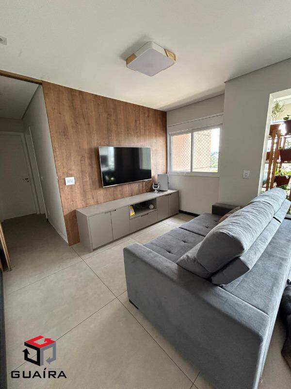 Apartamento à venda com 3 quartos, 107m² - Foto 1