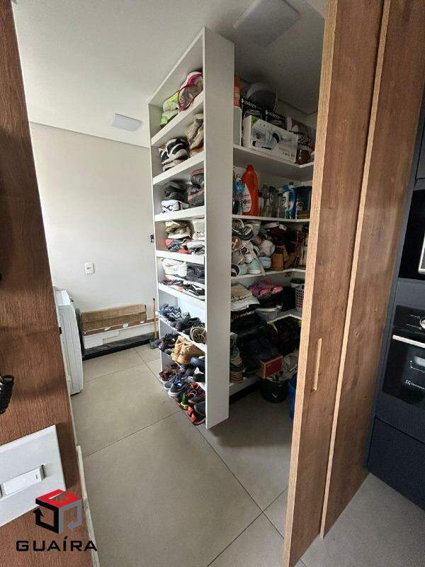 Apartamento à venda com 3 quartos, 107m² - Foto 18