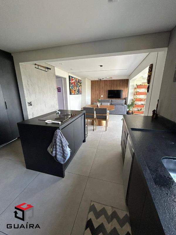 Apartamento à venda com 3 quartos, 107m² - Foto 12