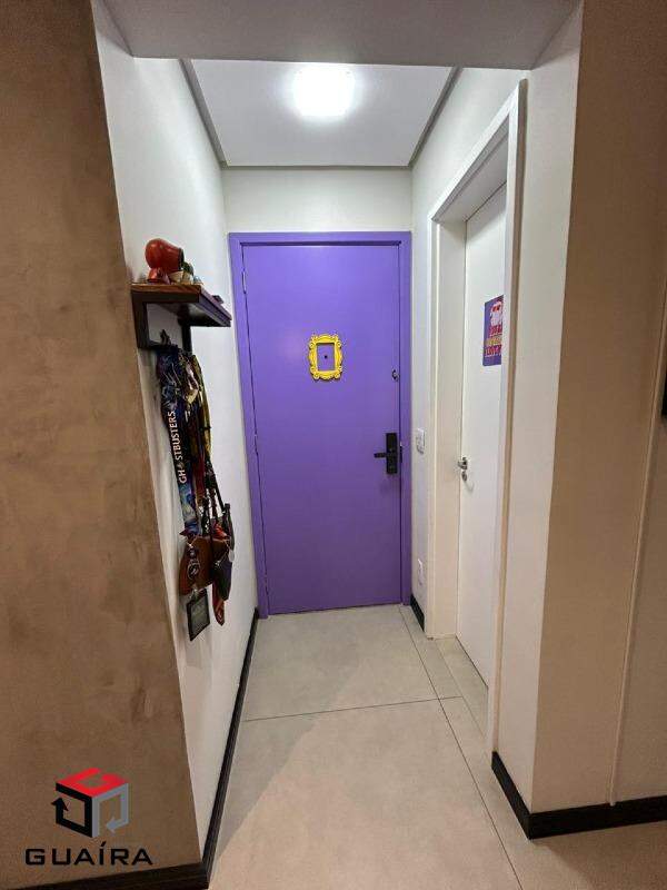 Apartamento à venda com 3 quartos, 107m² - Foto 2