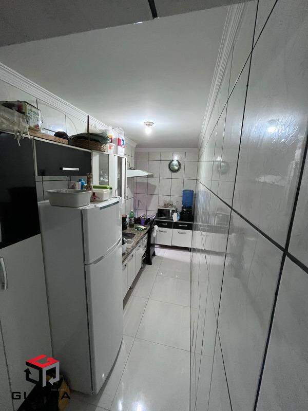 Apartamento à venda com 2 quartos, 43m² - Foto 2