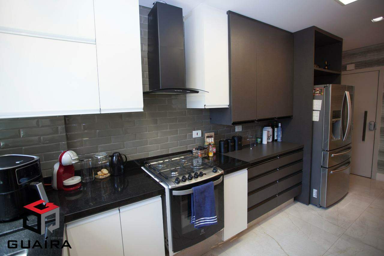 Apartamento à venda com 3 quartos, 136m² - Foto 29