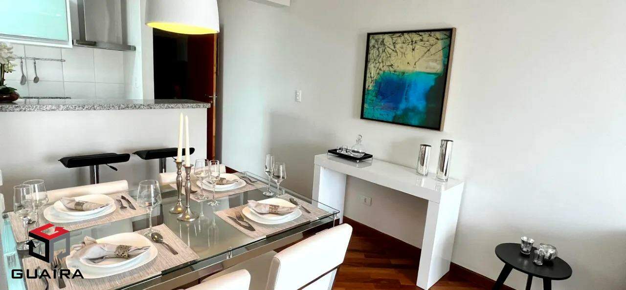 Apartamento à venda com 2 quartos, 62m² - Foto 4