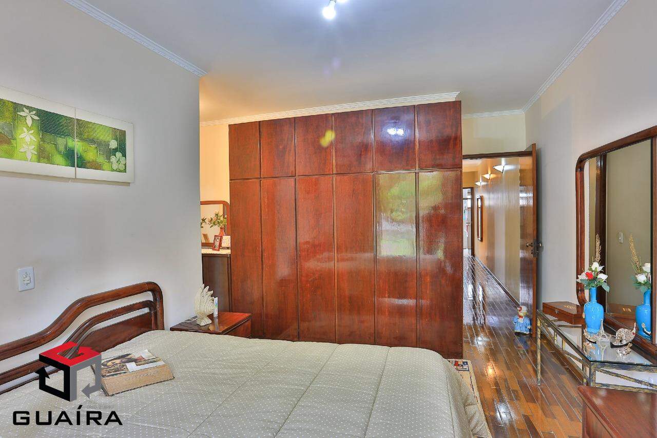 Sobrado à venda com 3 quartos, 244m² - Foto 23