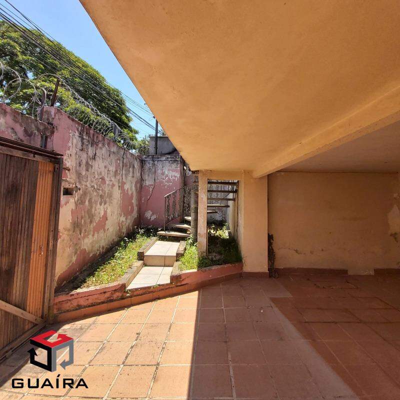 Casa à venda com 3 quartos, 226m² - Foto 5