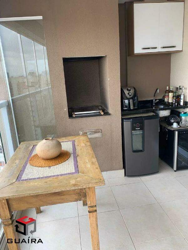 Apartamento à venda com 2 quartos, 63m² - Foto 1