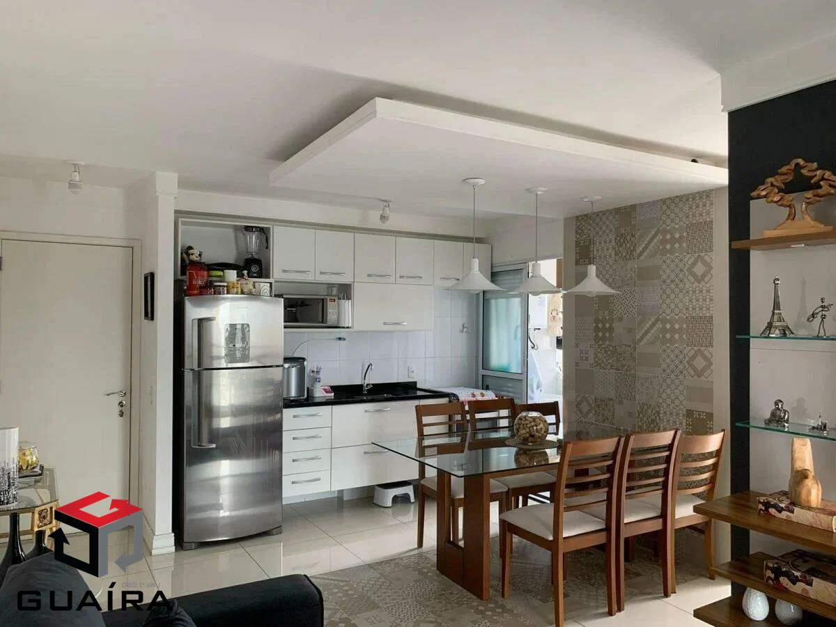 Apartamento à venda com 2 quartos, 63m² - Foto 4