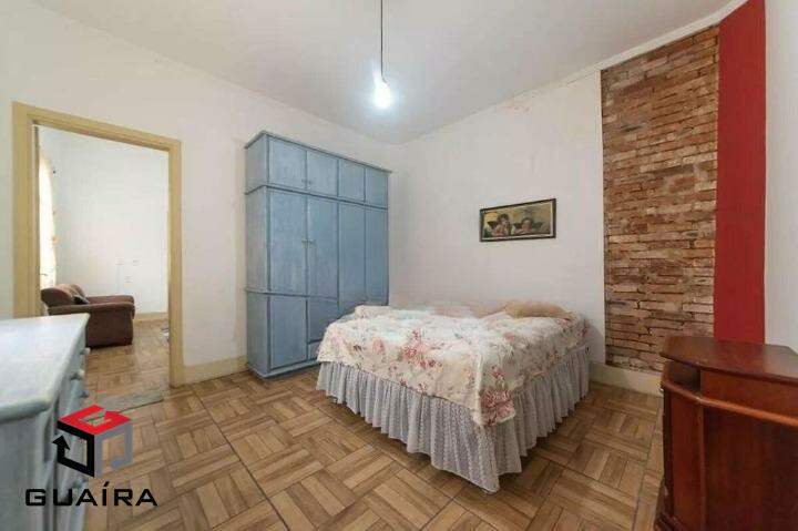 Casa à venda com 1 quarto, 120m² - Foto 3