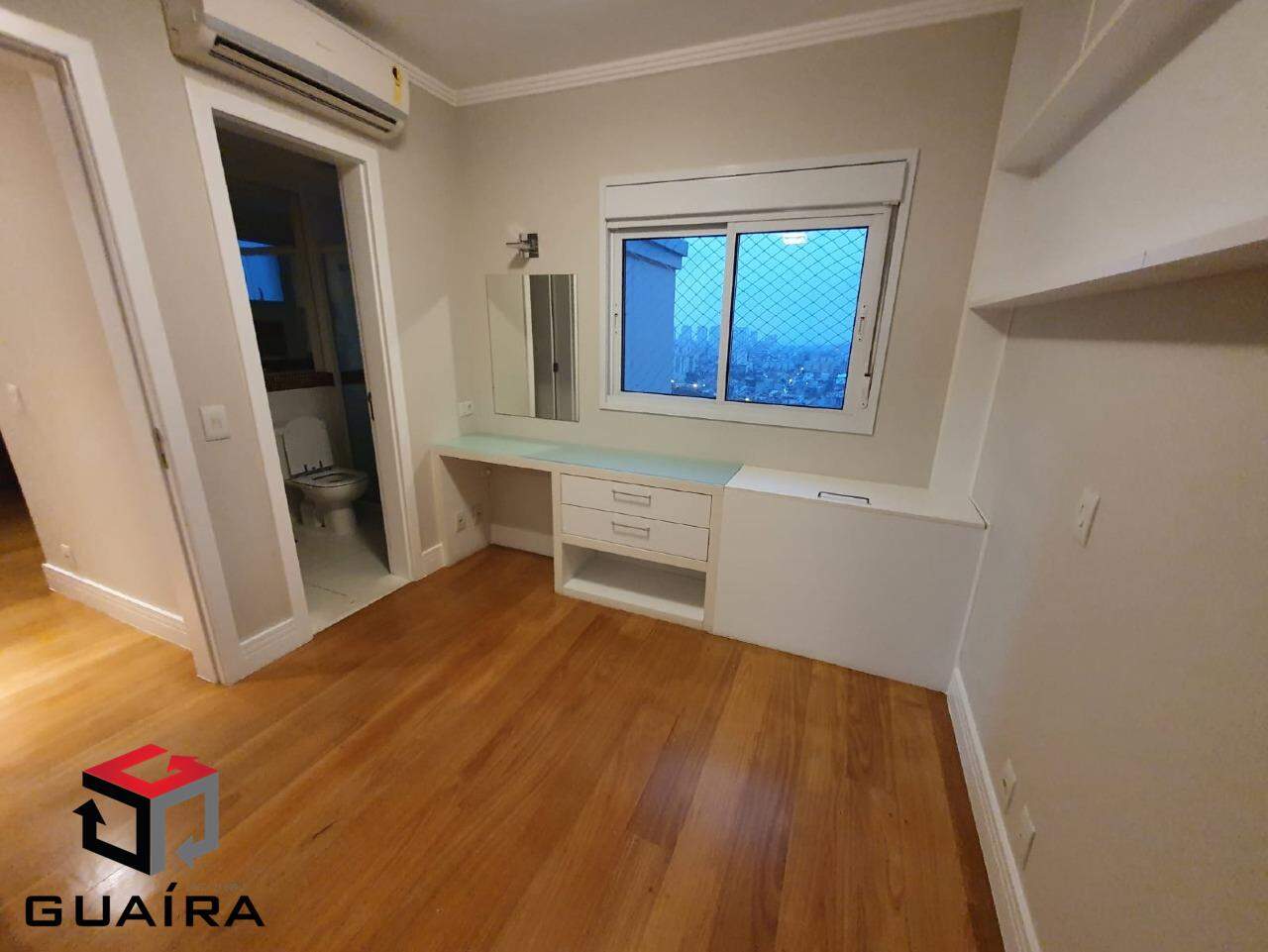 Apartamento para alugar com 3 quartos, 177m² - Foto 20