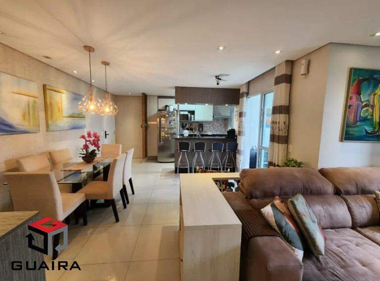 Apartamento à venda com 2 quartos, 70m² - Foto 1