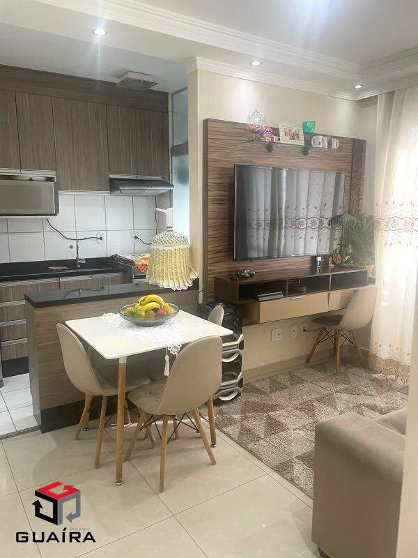 Apartamento à venda com 2 quartos, 43m² - Foto 3