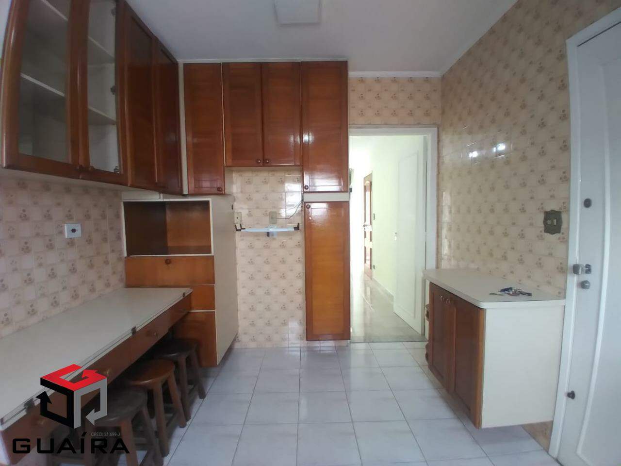 Apartamento para alugar com 3 quartos, 130m² - Foto 8