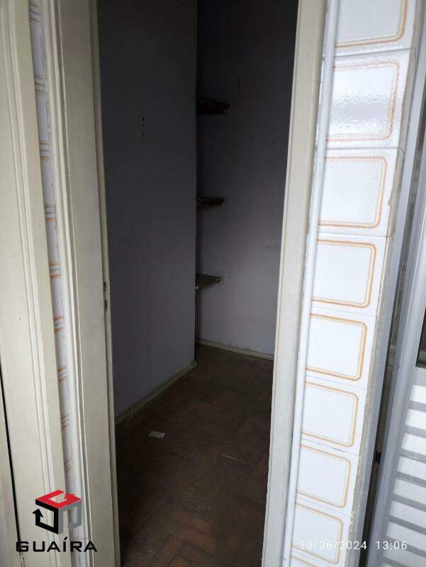 Apartamento à venda com 2 quartos, 58m² - Foto 18