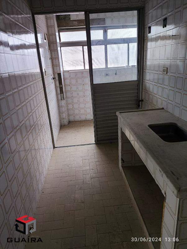 Apartamento à venda com 2 quartos, 58m² - Foto 4