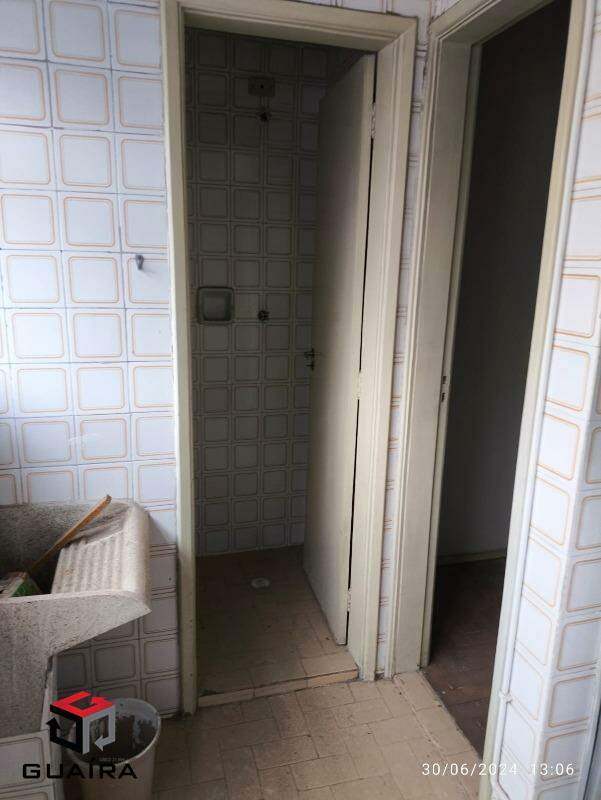 Apartamento à venda com 2 quartos, 58m² - Foto 13