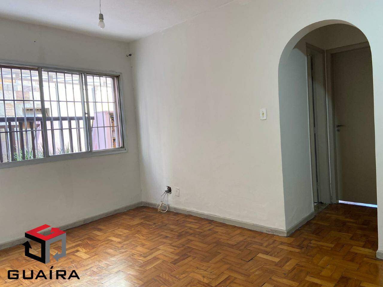 Apartamento à venda com 2 quartos, 65m² - Foto 1