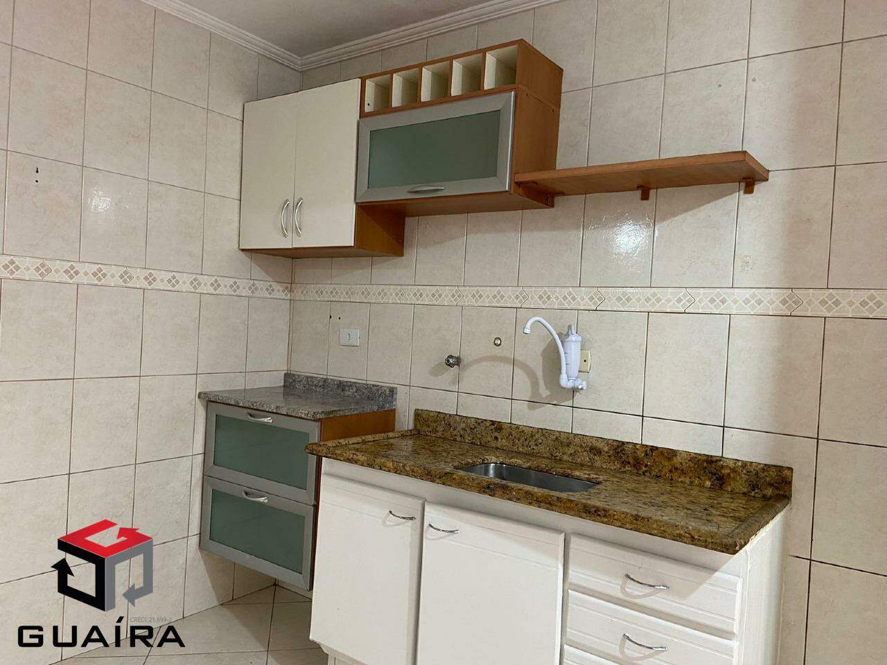 Apartamento à venda com 2 quartos, 65m² - Foto 3