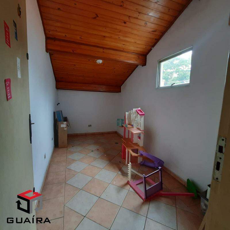 Casa à venda com 3 quartos, 157m² - Foto 15