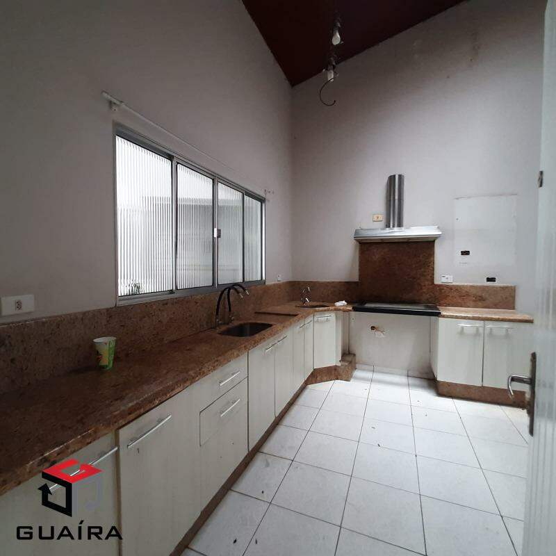 Casa à venda com 3 quartos, 157m² - Foto 2