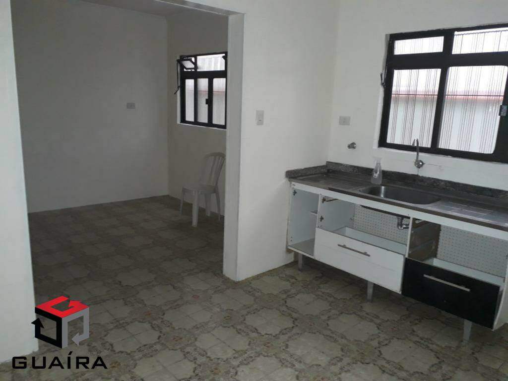 Sobrado à venda com 3 quartos, 180m² - Foto 3