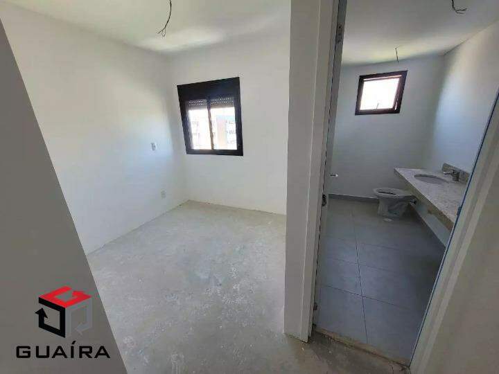 Apartamento à venda com 3 quartos, 239m² - Foto 13