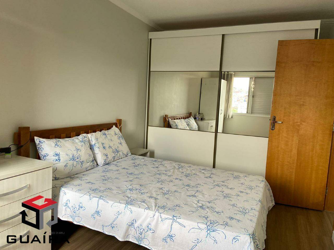 Apartamento à venda com 2 quartos, 70m² - Foto 27