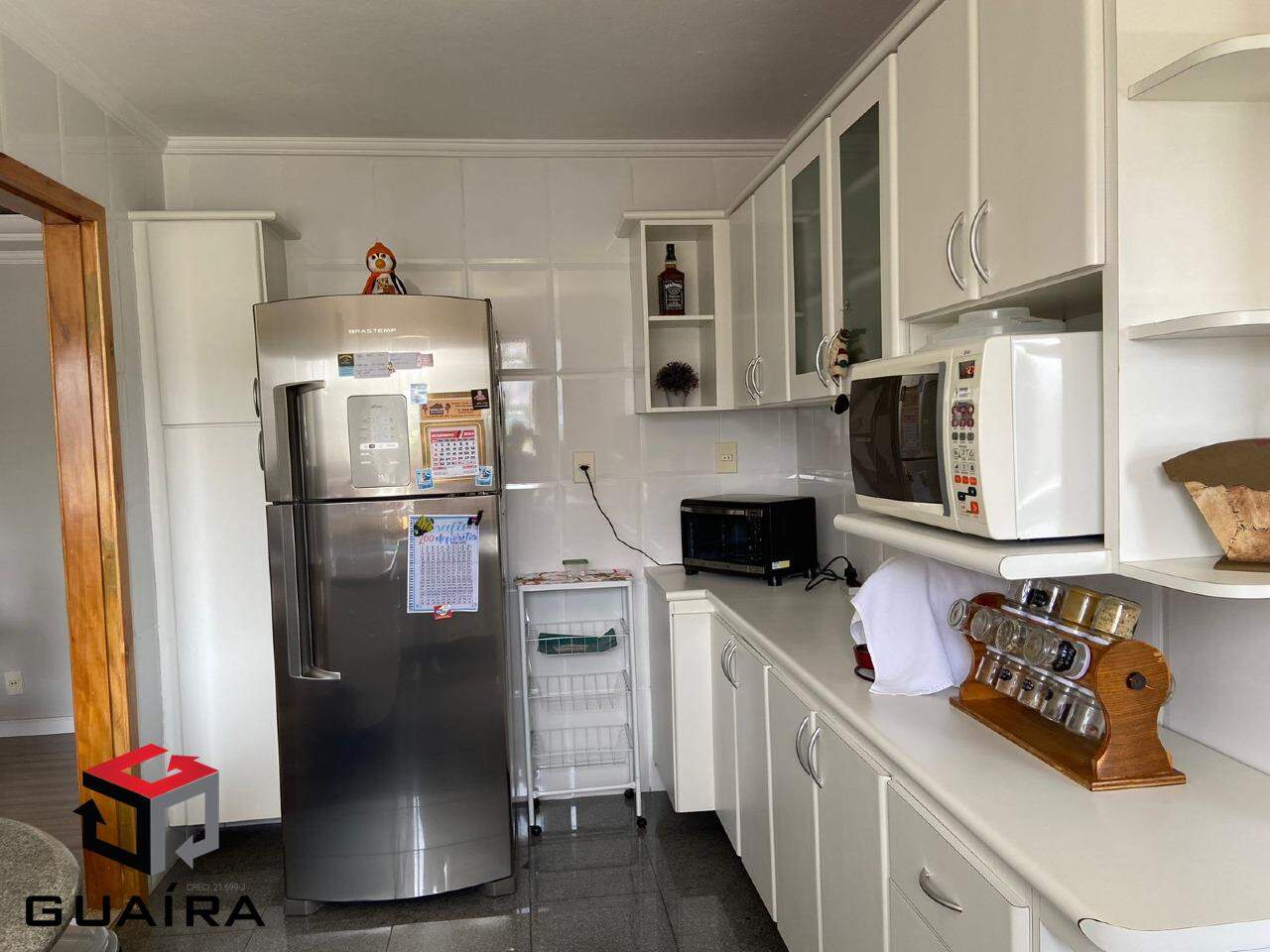 Apartamento à venda com 2 quartos, 70m² - Foto 9