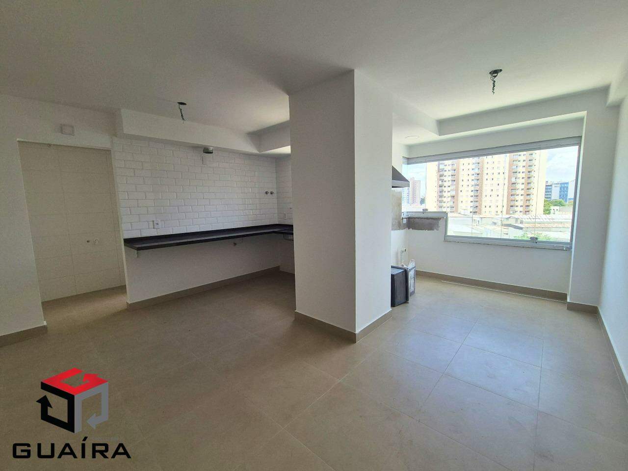 Apartamento para alugar com 2 quartos, 83m² - Foto 3