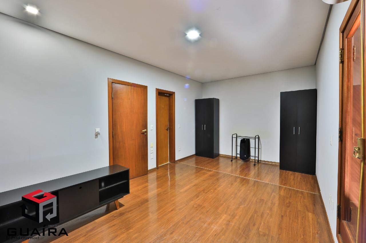 Sobrado à venda com 4 quartos, 228m² - Foto 18