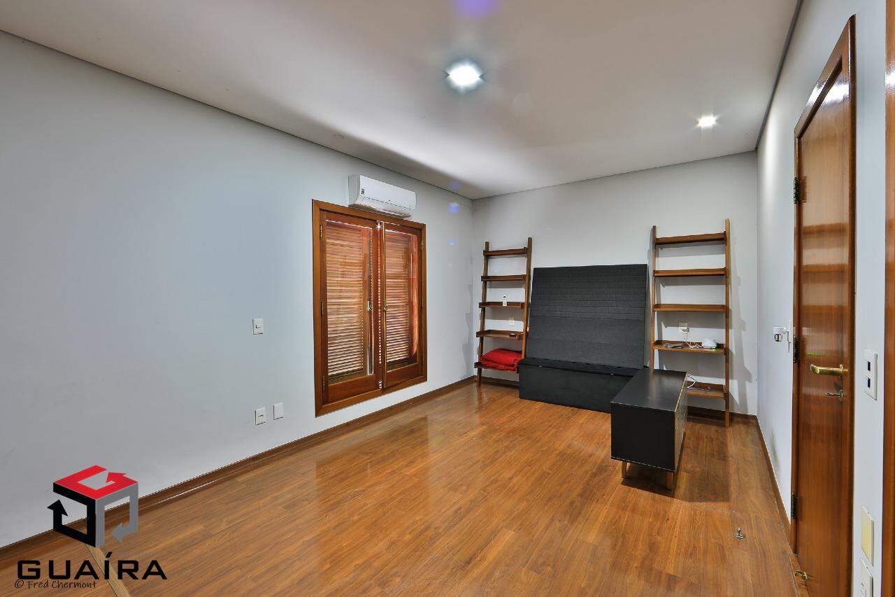 Sobrado à venda com 4 quartos, 228m² - Foto 19