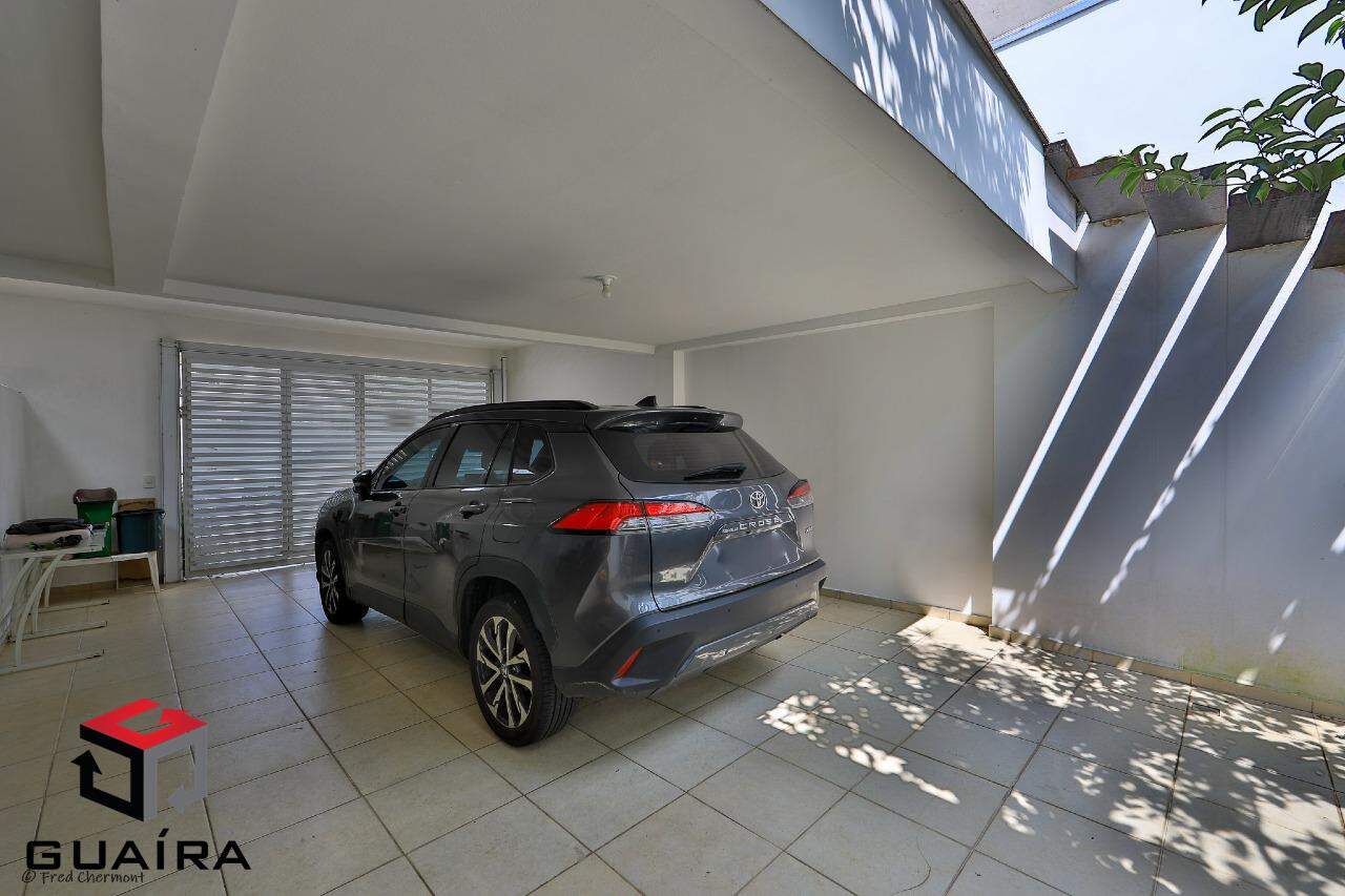 Sobrado à venda com 4 quartos, 228m² - Foto 2