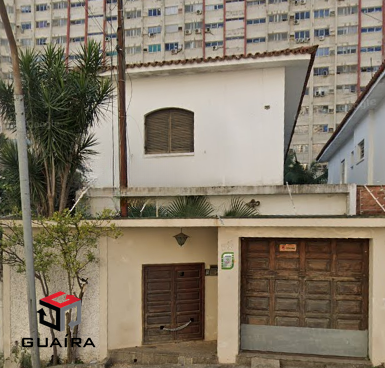 Sobrado à venda com 3 quartos, 244m² - Foto 1